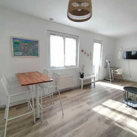 Spacieux Dans Résidence Avec Parking Privé Appartement Clermont-Ferrand